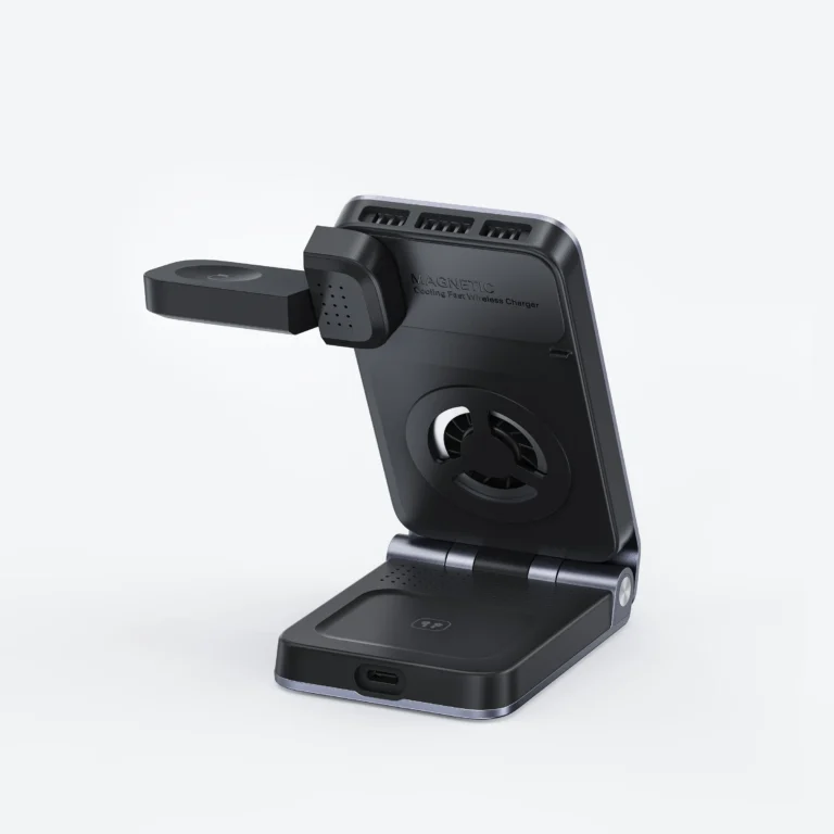 W103 25W 3-in-1 Foldable Magnetic Charging Station primary view